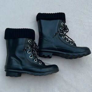 Sports black lace up winter/rain boots women’s size 6
